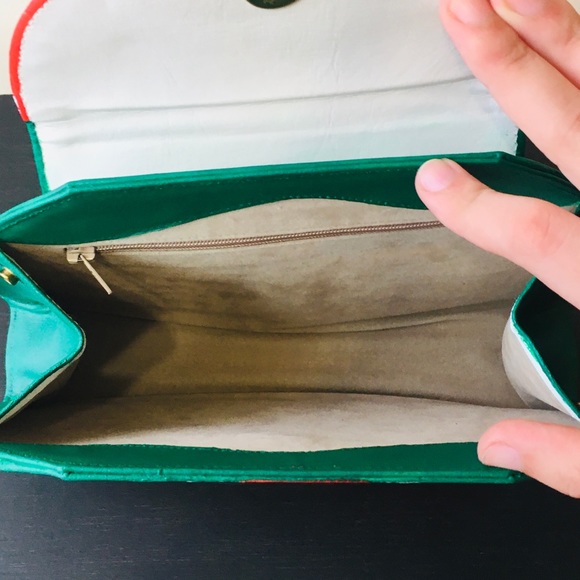 Small hand-painted crossbody bag - Picture 5 of 7